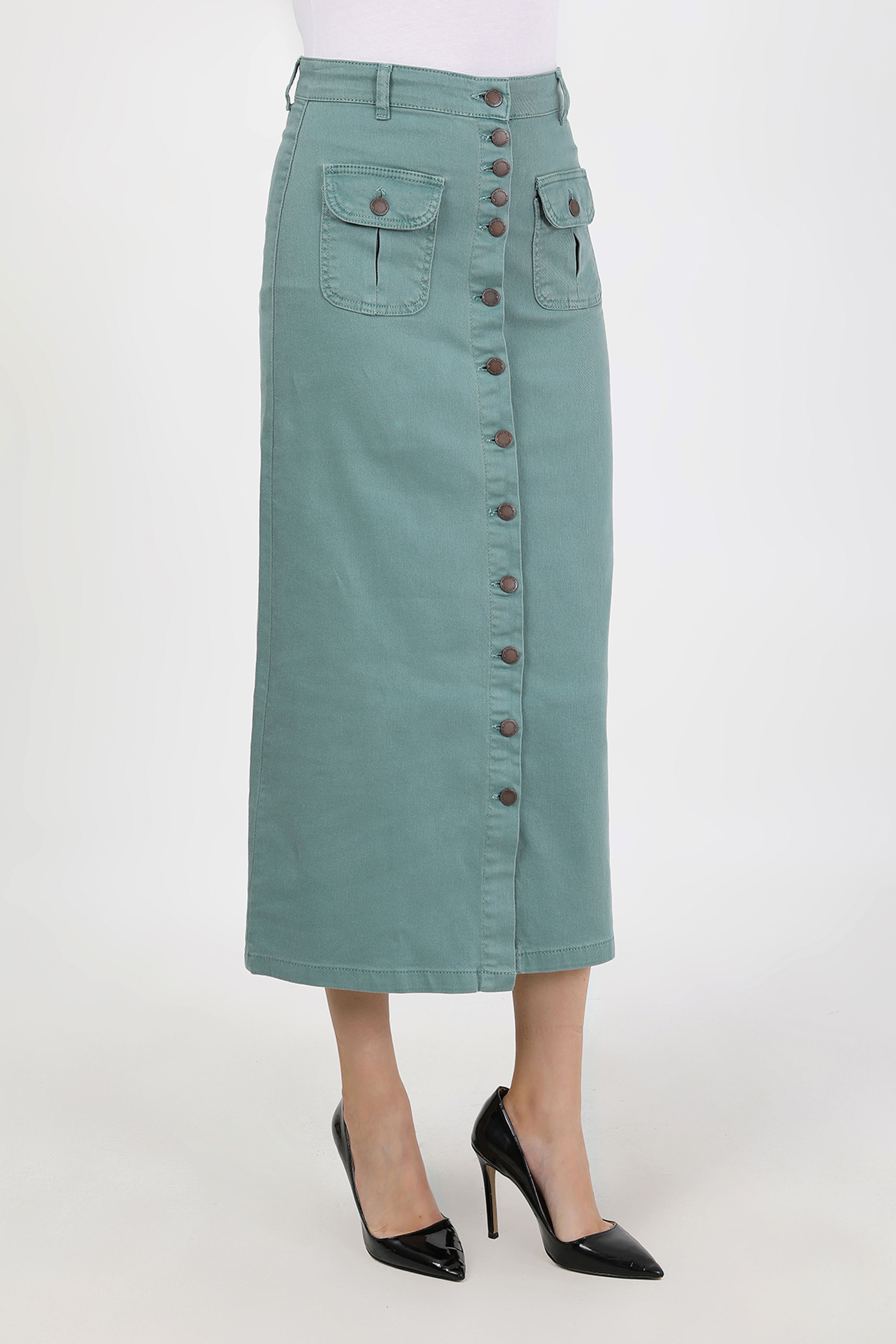 تنورة حجاب فيروزية مع أزرار وكشكشة وجيوب