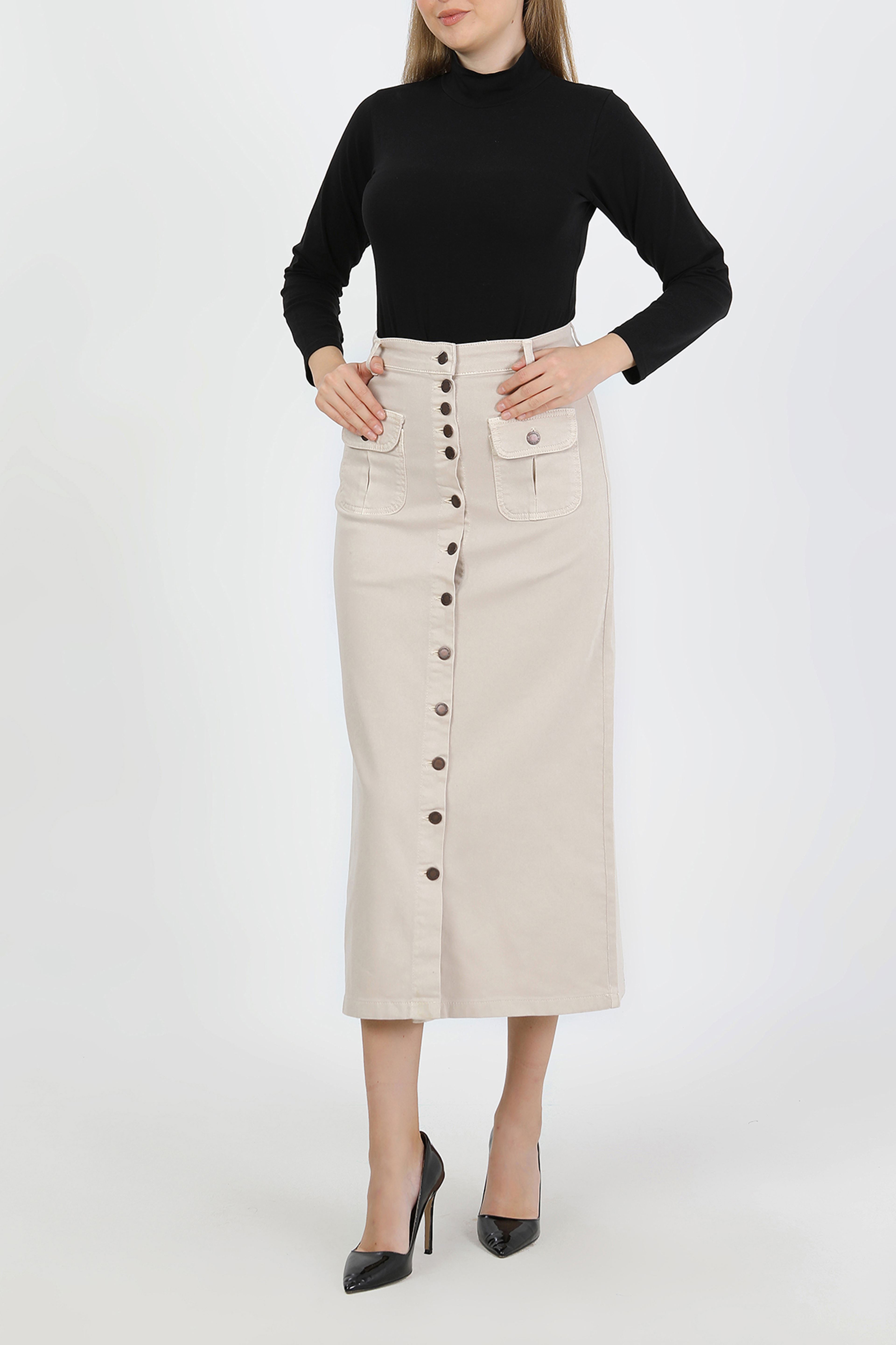 تنورة حجاب بيج فاتح بأزرار وجيب