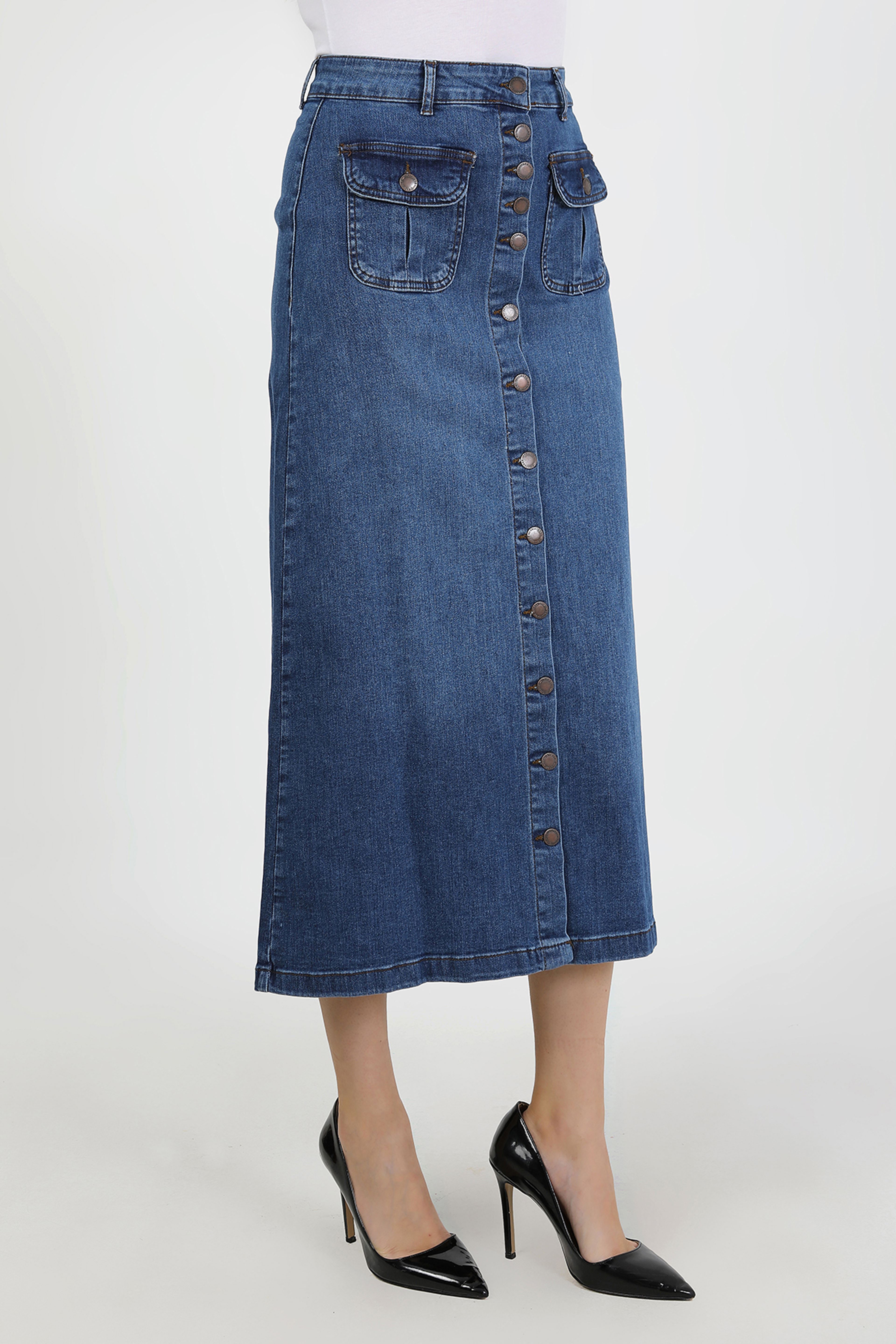 تنورة حجاب زرقاء داكنة مع فتحة أزرار وجيب