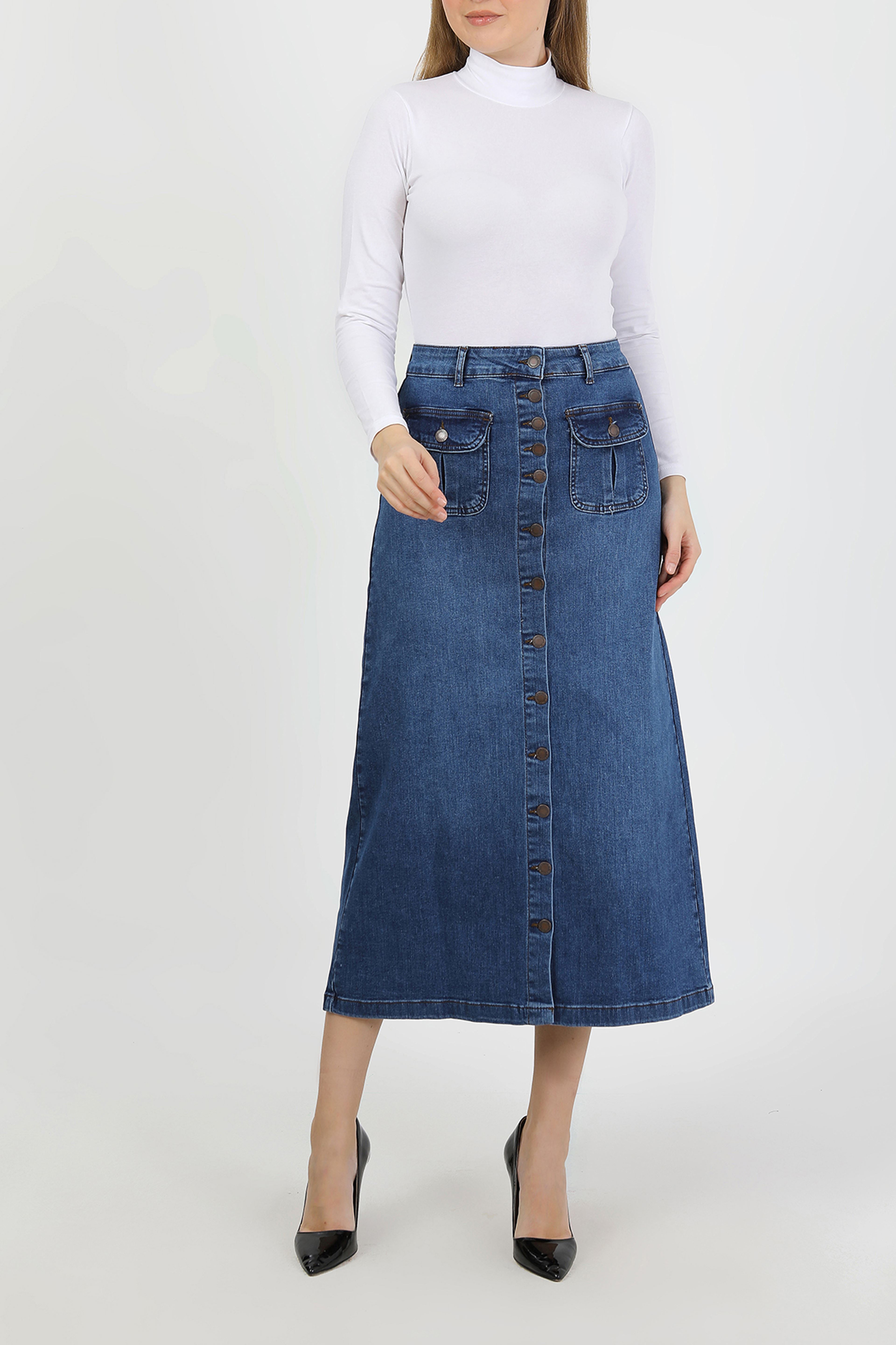 تنورة حجاب زرقاء داكنة مع فتحة أزرار وجيب