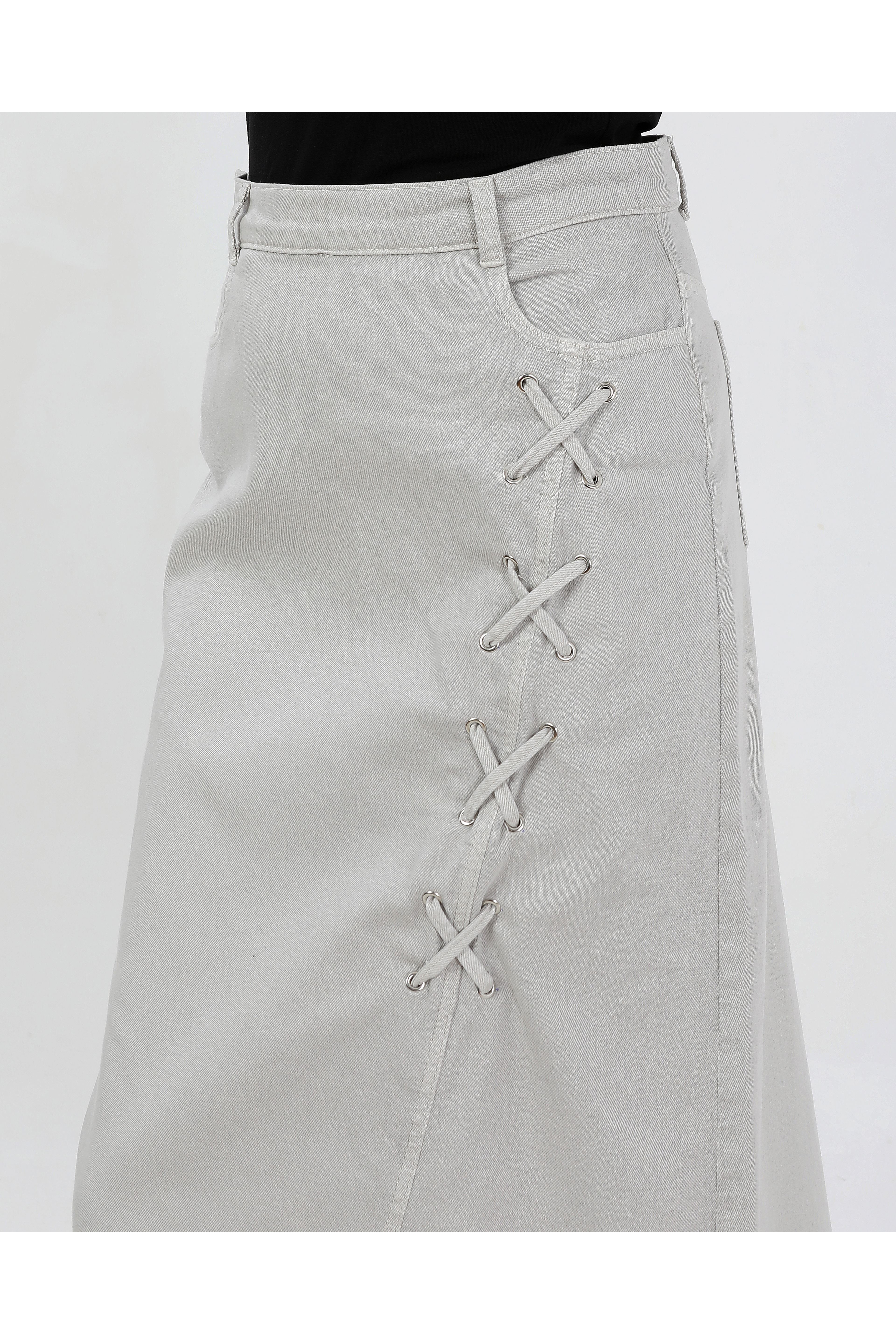 BAĞCIK DETAYLI DENİM ETEK- AÇIK FÜME