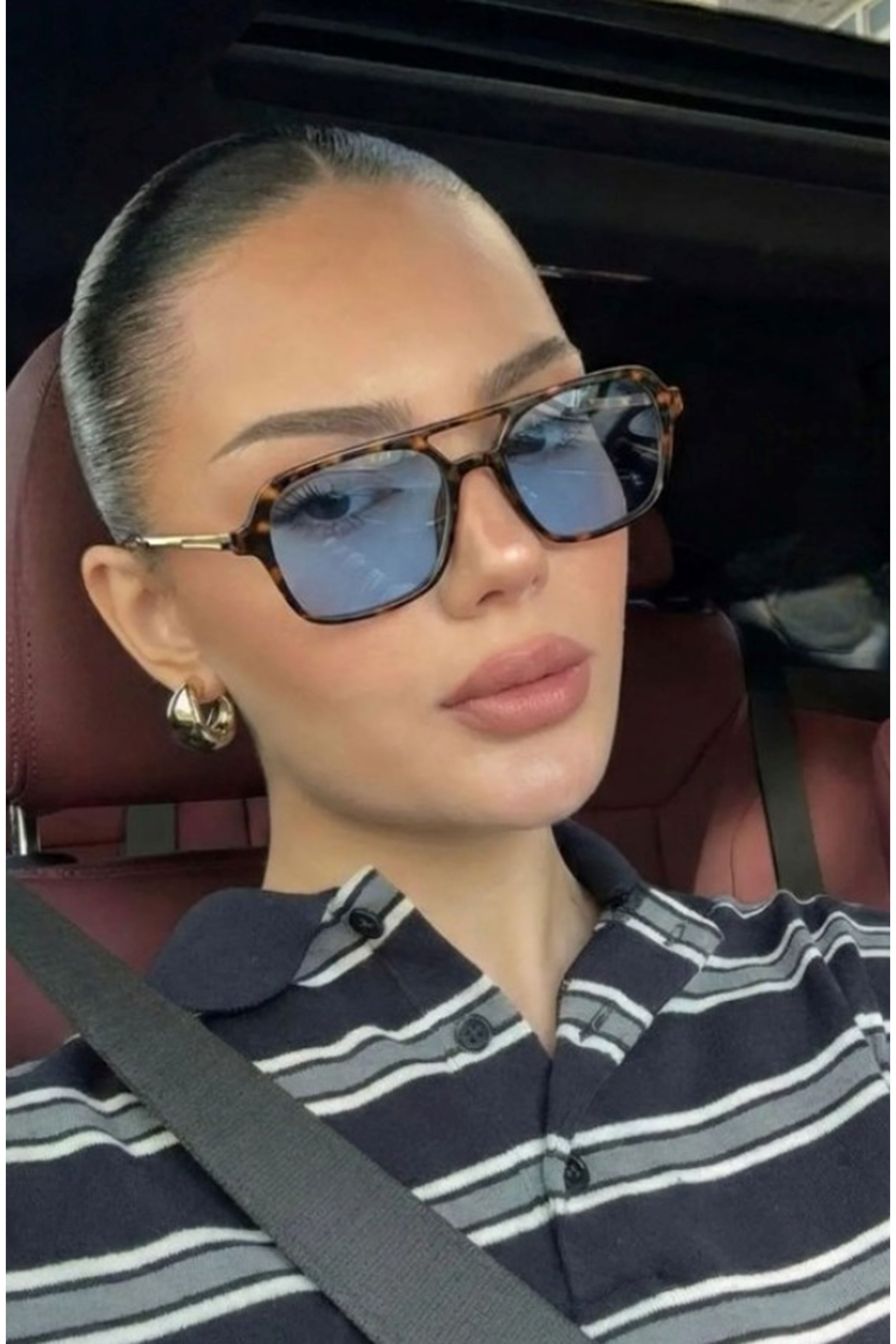 Kalın Çerçeve Dikdörtgen Klasik Gözlük