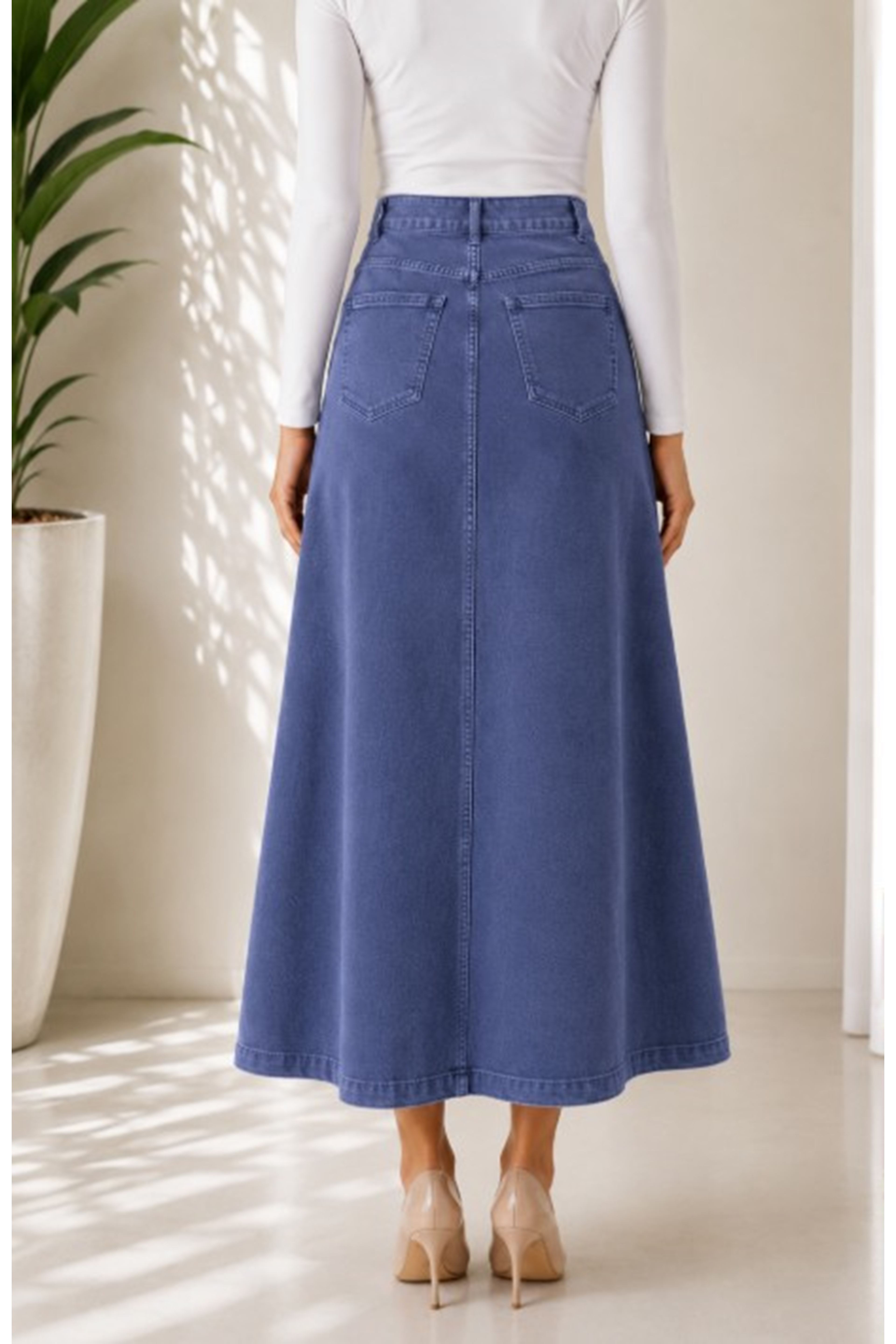 Navy blue lycra and gabardine midi skirt