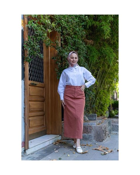 بلاط تنورة الحجاب