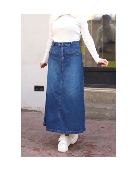 تنورة جينز زرقاء مع خصر بسحاب وجيوب