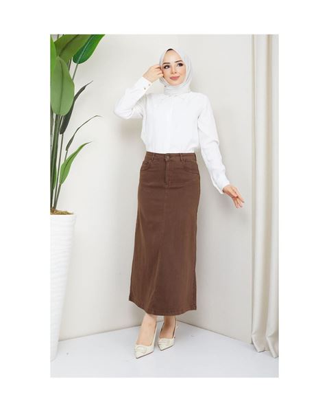 تنورة متوسطة الطول من الليكرا والجبردين باللون البني