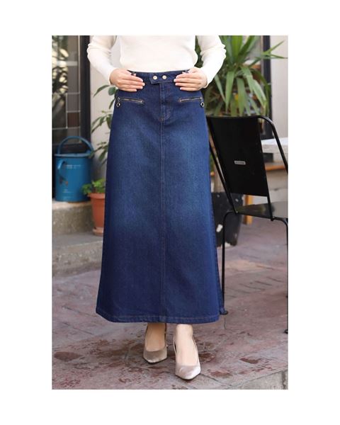 تنورة جينز زرقاء مع خصر بسحاب وجيوب