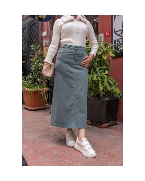 تنورة متوسطة الطول من الليكرا والجبردين باللون الأزرق