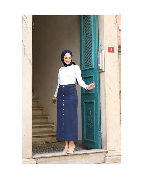 تنورة من الجبردين بأزرار، أزرق داكن