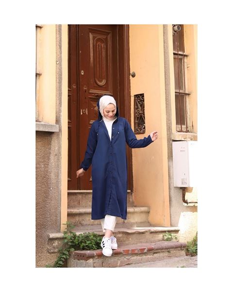 معطف طويل بغطاء رأس من الجينز – عباءة جينز زرقاء