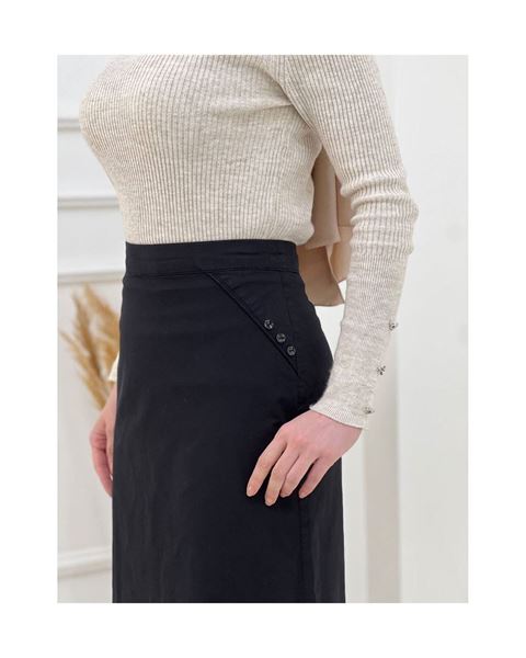 تنورة قلم رصاص من القماش باللون الأسود