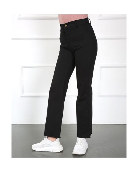 بنطال أسود من قماش طبيعي