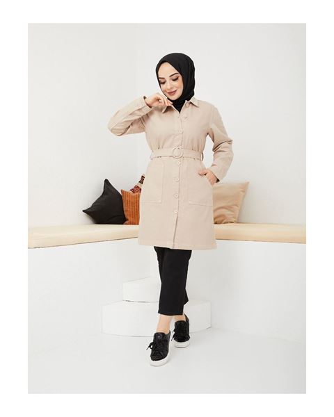 سترة بحزام وإبزيم لون لوزي