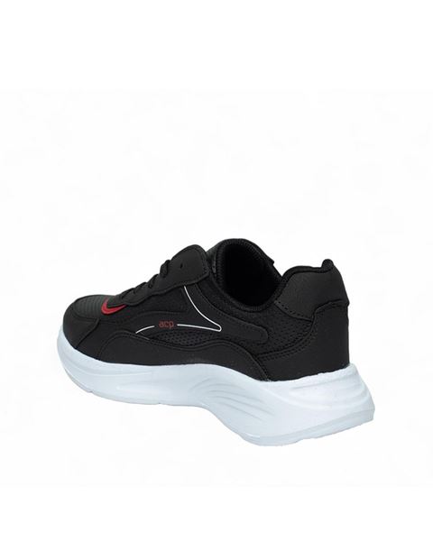 حذاء رياضي أسود أحمر