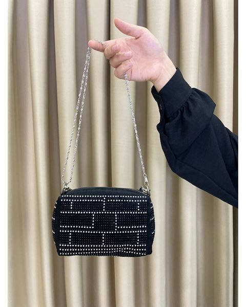 حقيبة يد وكتف بسلسلة من ستون موديل رمادية