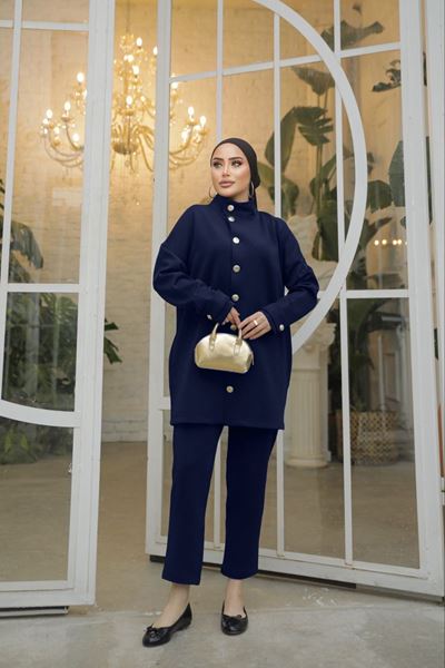 بدلة غوص بياقة قياسية باللون الأزرق الداكن