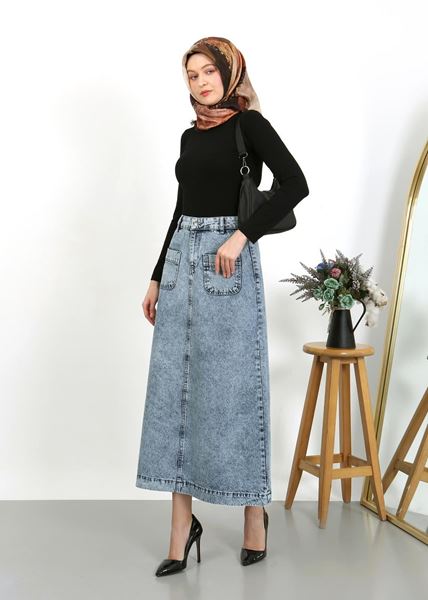 تنورة حجاب زرقاء