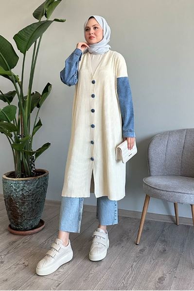 كارديجان جينز محبوك بأكمام، كريمي