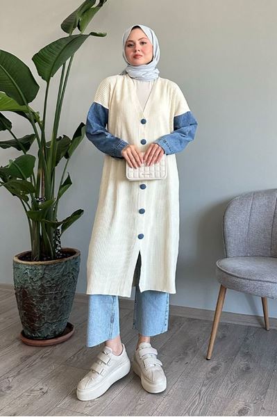 كارديجان جينز محبوك بأكمام، كريمي