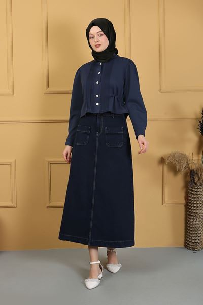 تنورة حجاب باللون الأزرق الداكن