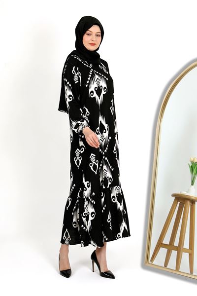 فستان مطبوع، أسود