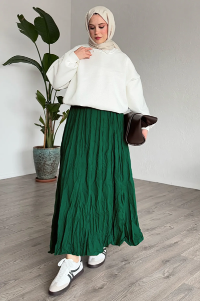 تنورة سحق خضراء