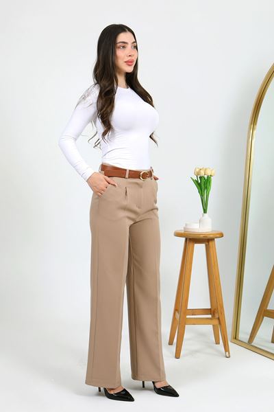 بنطلون بالازو بحزام من المنك