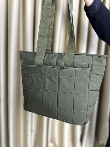 حقائب يد مبطنة كبيرة الحجم باللون الكاكي