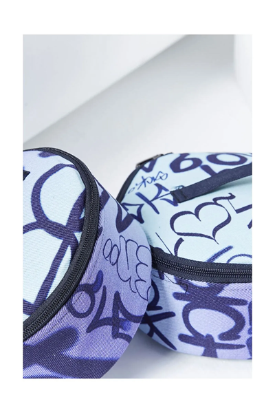 حقيبة مكياج صغيرة واحدة