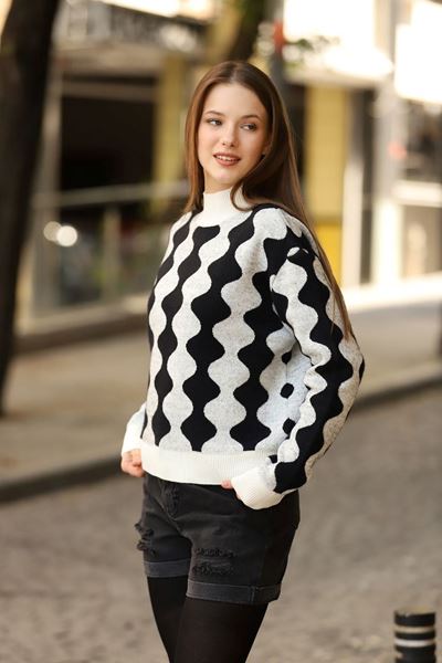 DESENLİ  ERCİYES TRİKO KAZAK-SİYAH BEYAZ