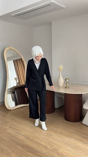 Kadın Yandan Düğmeli Kimonolu Takım- Siyah