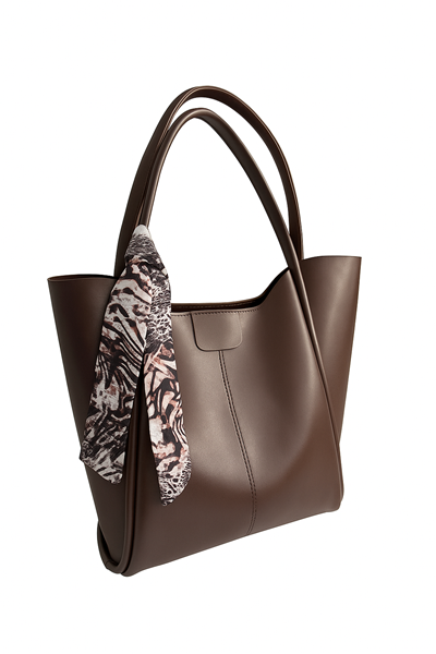 KADIN KAHVERENGİ OMUZ ÇANTASI- FULAR DETAYLI DERİ GÖRÜNÜMLÜ 