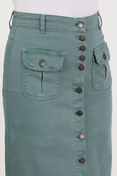 تنورة حجاب فيروزية مع أزرار وكشكشة وجيوب