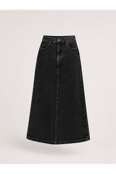 Черная джинсовая юбка с контрастной строчкой из натуральной ткани