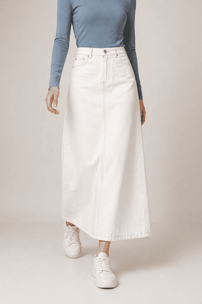 Черная юбка А-силуэта с высокой талией