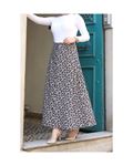 Buttoned viscose skirt