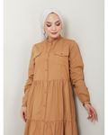 Dantelli Doğal Kumaşlı Boydan Düğmeli Kot Elbise Koyu Camel